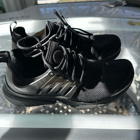 nike air size 7 womens